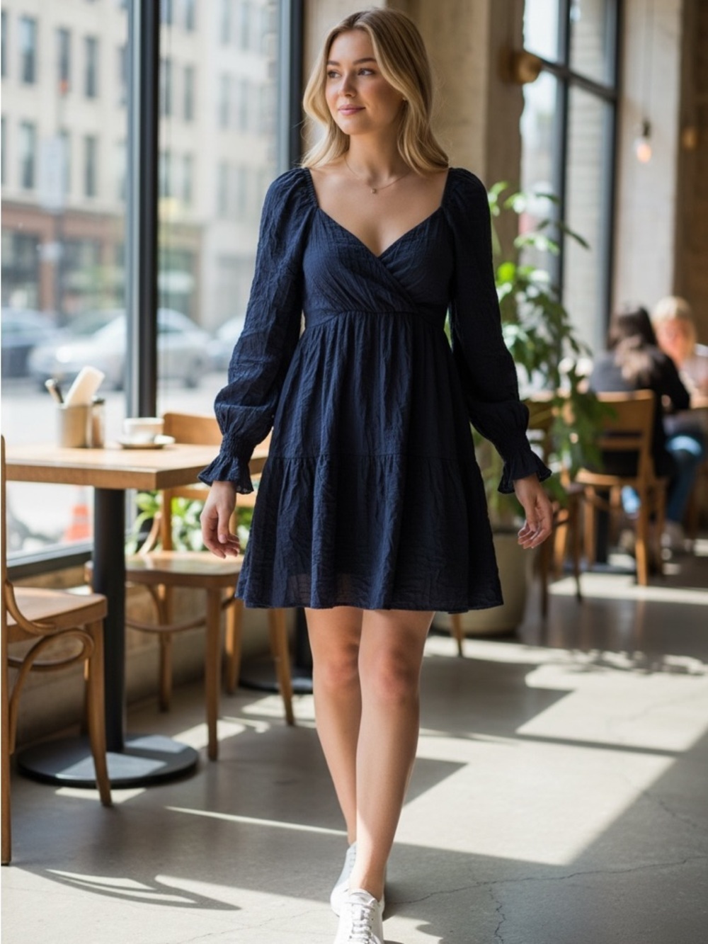Lulu’s Navy Blue Babydoll Mini Dress Long Sleeve Smocked Back Large